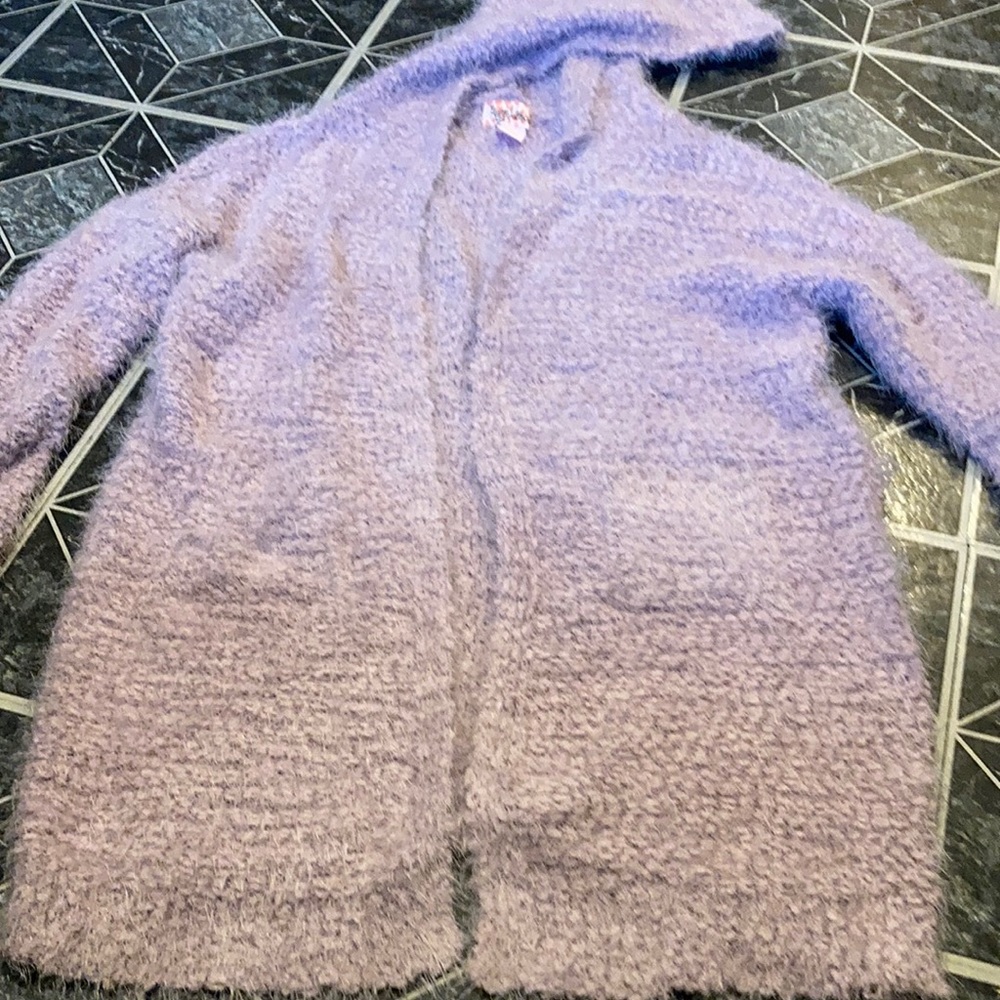 Cardigan - Picture 1 of 2